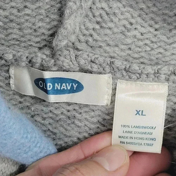 Vintage y2k Old Navy XL Gray Lambswool Pom Pom Hooded Sweater Women's  5PT - Picture 4 of 7